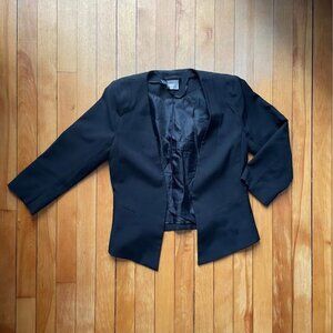 Chic Black Vero Moda Blazer – Size 38 (Small)